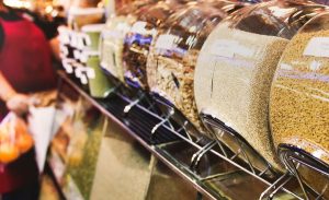 PTA表现明显强于原料 “底气”何来？